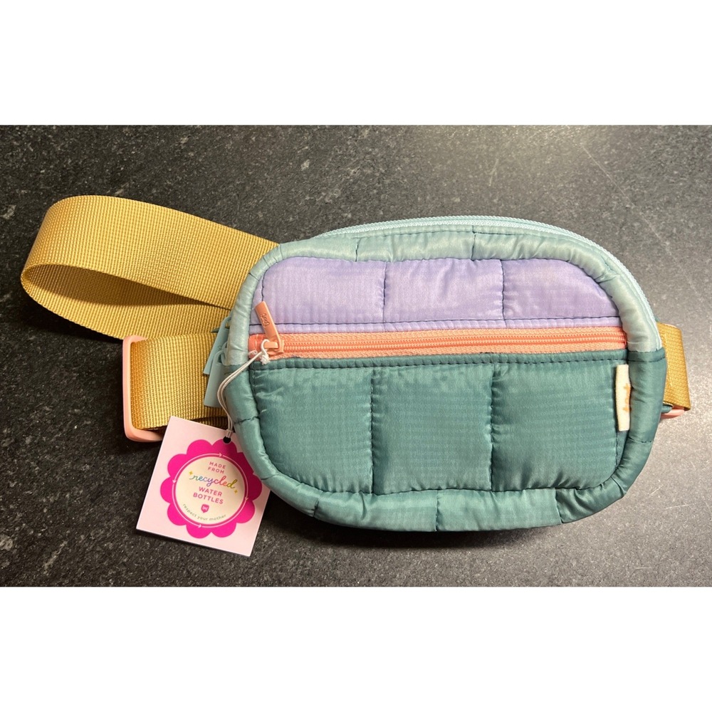 New With Tags Talking Out Of Turn Toot Hip Bag‎ Small Puffy Sage Color BLock